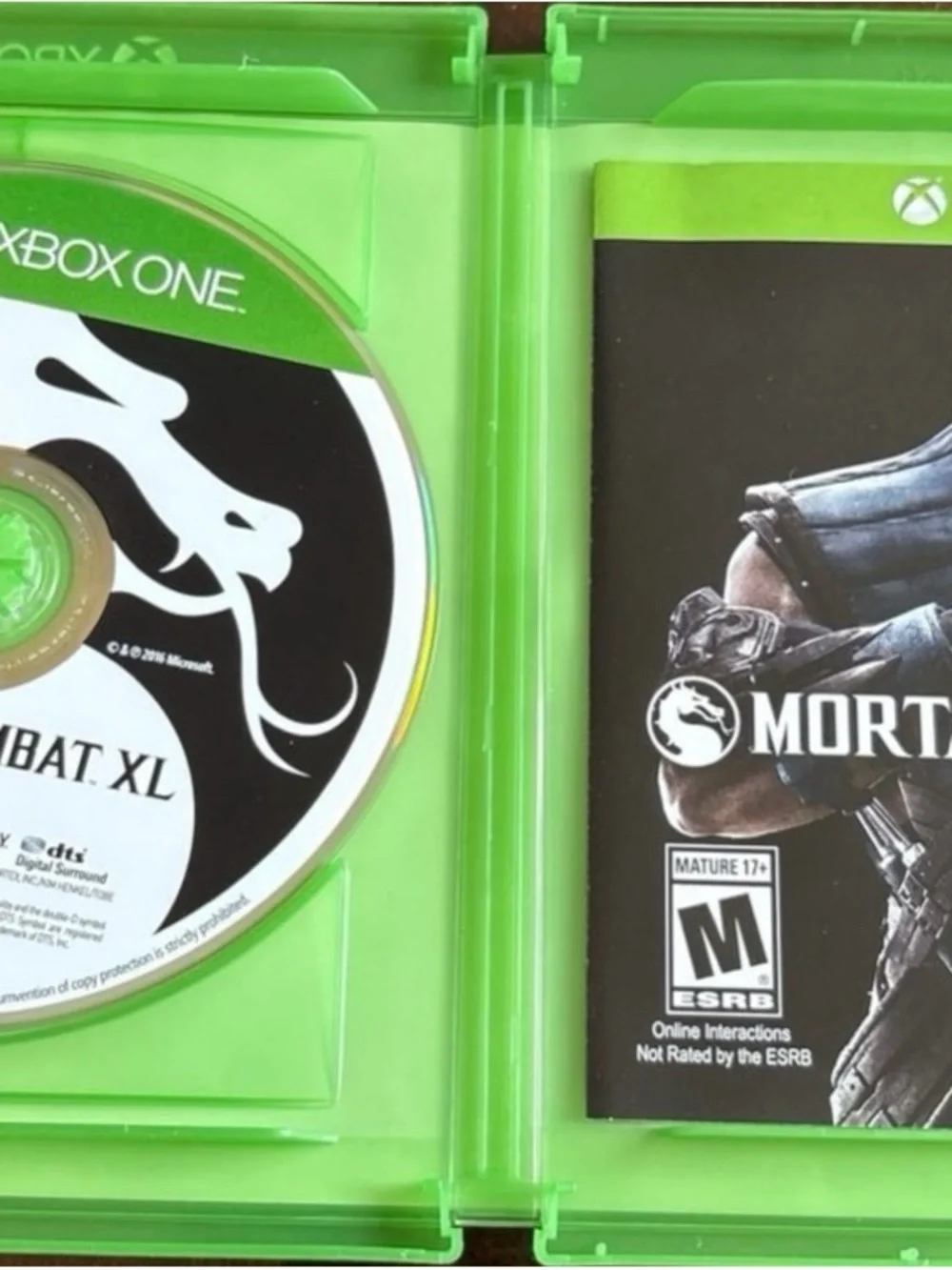 Mortal Kombat XL for Xbox One - Black Cover, Green Case